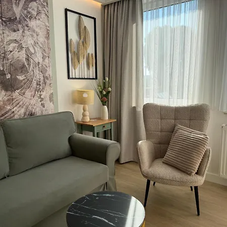Apartman Miodowy Dom Exspanse 44 Z Balkonem I Parkingiem